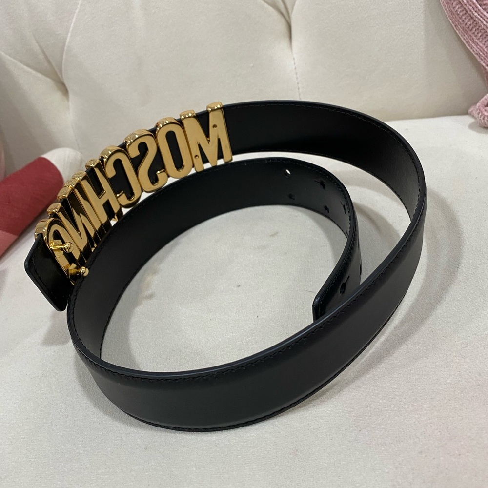 NEW🔥Moschino Leather Belt - Picture 2 of 8